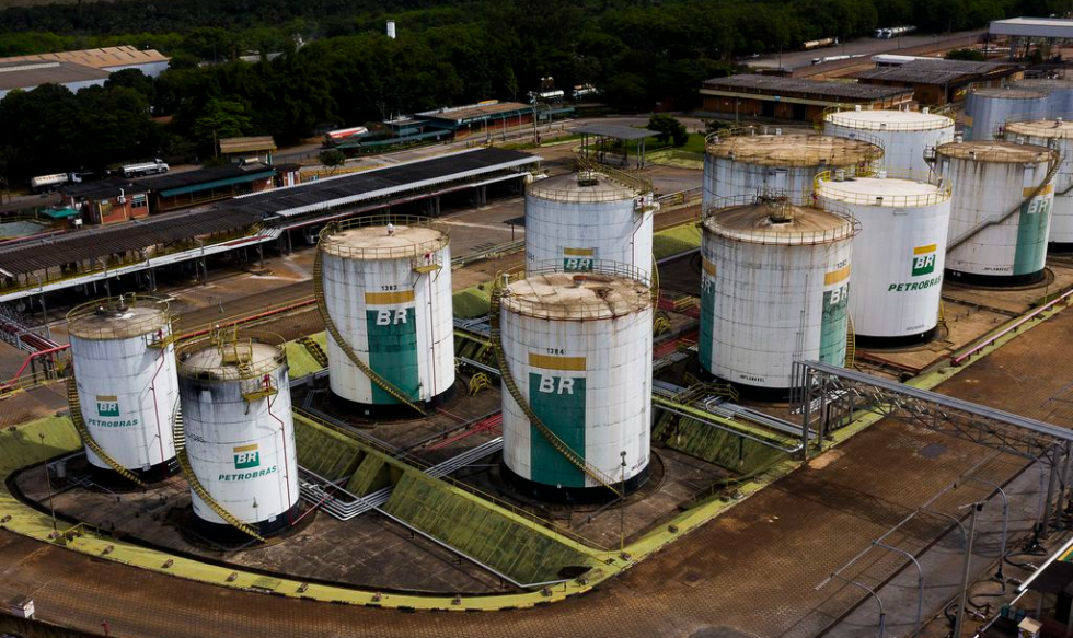 Medidas de enfrentamento à covid-19 da Petrobrás seguem a reboque de grandes petroleiras